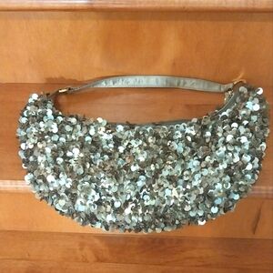 Sparkling sequins handbag